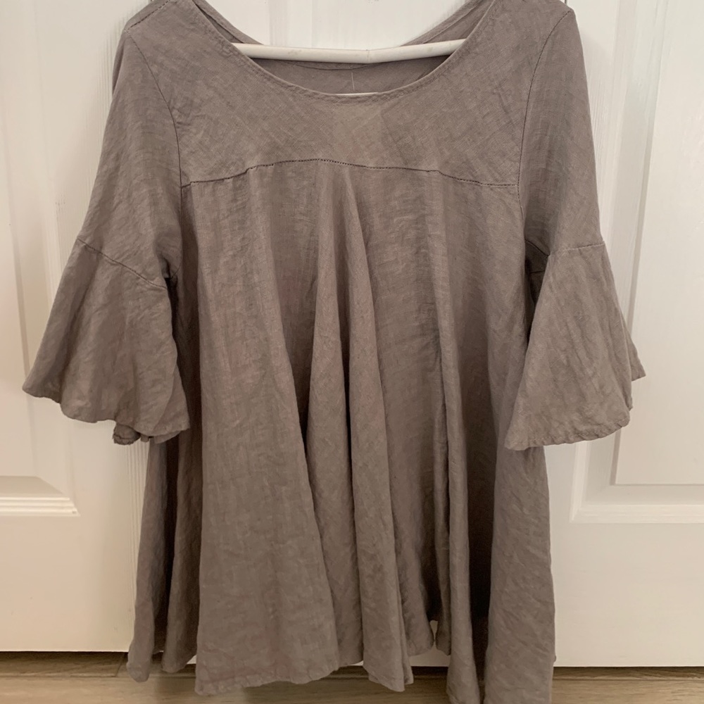 Grey blouse!